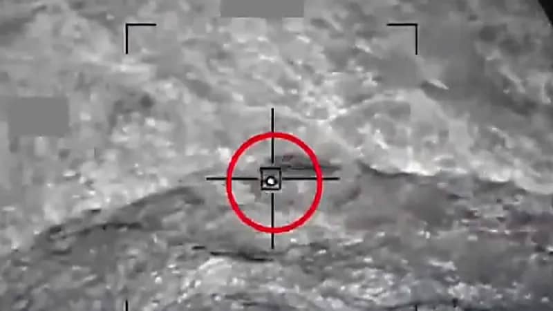 لقطات جديدة لإسقاط القوات الجوية لطائرات مسيرة مفخخة أطلقها الحوثيون