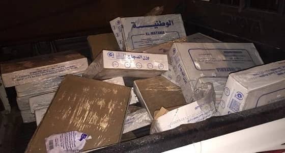 " أمن الطرق " يوقف وافدا نقل لحوما مخالفة للاشتراطات الصحية بسيارته في الشرقية