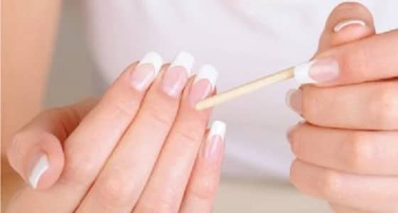 3 وصفات من منزلك للعناية بالأظافر وتقويتهم