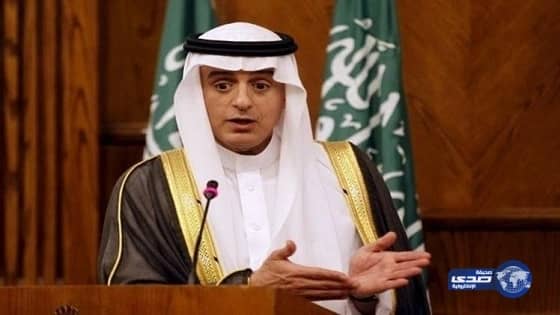 القبض على 3 أشخاص استخدموا صاعقًا كهربائيًا في سلب 350 ألفا بالرياض