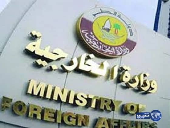 بالصور.. تكسية الجسور وتركيب الحواجز للمسار الأصفر لقطار الرياض