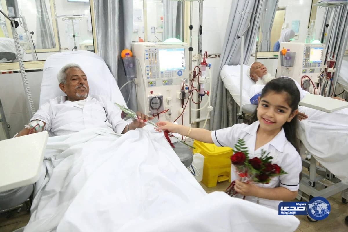 بالفيديو.. الرياح كادت تتسبب في كارثة لطائرة بمطار تبوك