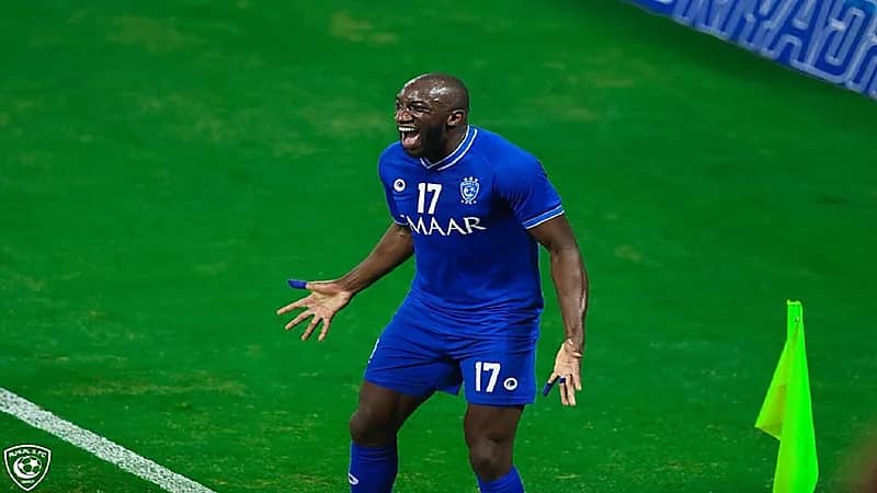 الكشف عن مدة غياب محترف الهلال