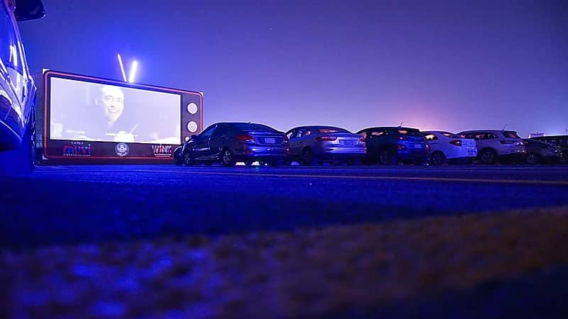 عودة فعالية سينما السيارات من جديد بالرياض