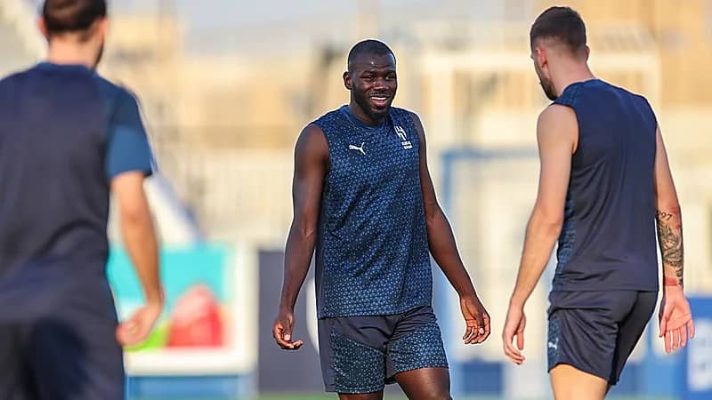 الهلال يستعد لـ ناساجي .. صور