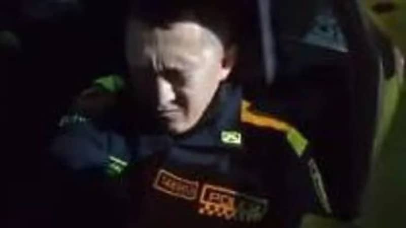 اختناق ضابط كولومبي ابتلع نقوداً ليخفي آثار جريمته.. فيديو