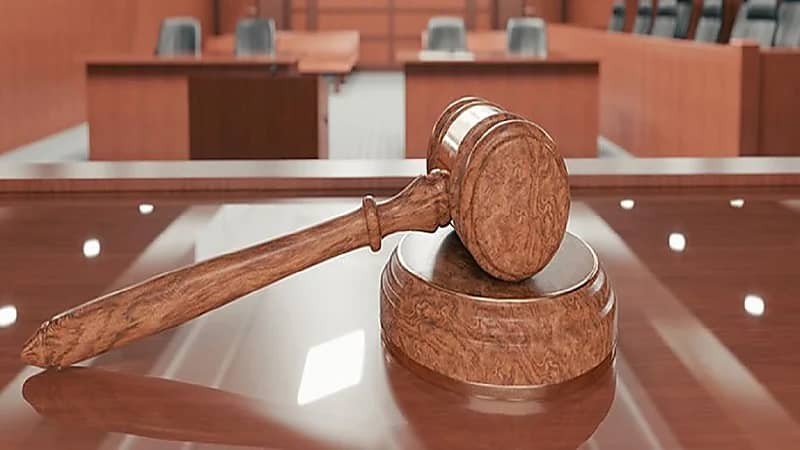 حكم بالسجن ضد 22 مواطنًا منعوا إمام مسجد من الخطابة في الطائف