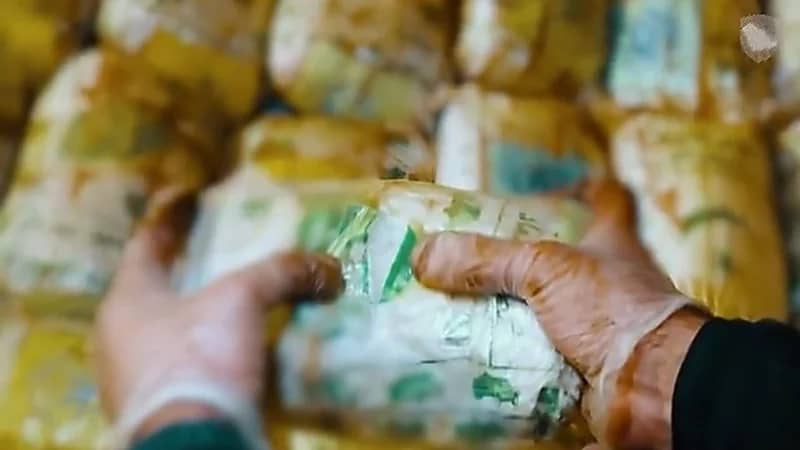 إحباط محاولة تهريب 43 كيلوجرام من الشبو بمنفذ الربع الخالي