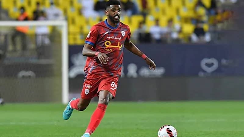 الإصابة تفرض على رياض شراحيلي الراحة والغياب عن المباراة الودية