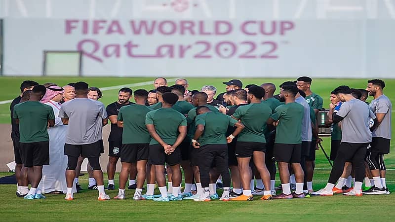 الأخضر يواصل استعداداته لمواجهة بولندا