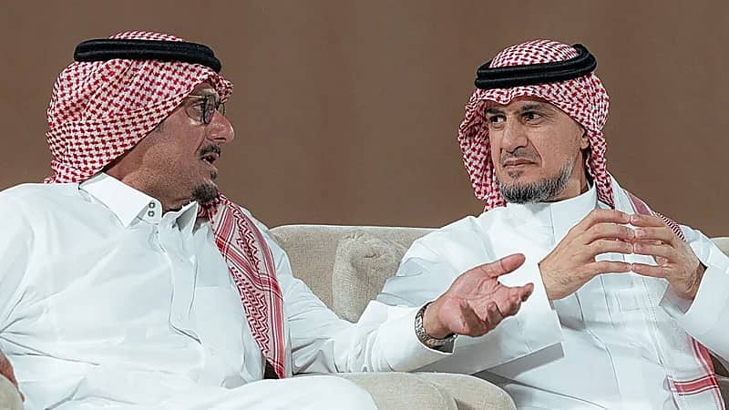 المفرج يظهر مع الأمير نواف بن سعد في تدريبات الهلال .. صورة