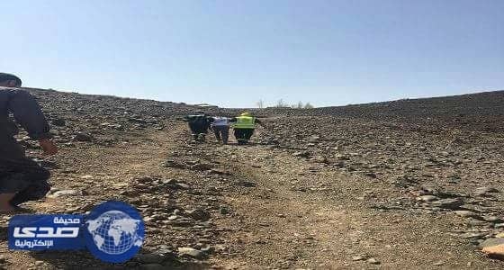 مدني الموية ينقذ شابين احتجزا بمنطقة مقلع طمية