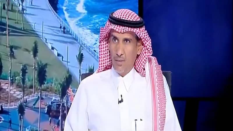 مدير عون للإنقاذ: مهما بلغ ثقل وزن السيارة من الصعب صمودها أمام مياه السيول .. فيديو