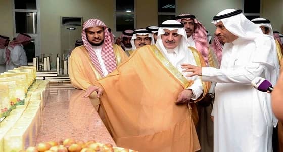 بالصور.. أمير تبوك يقف على الجهود المبذولة بالمنطقة لخدمة ضيوف الرحمن