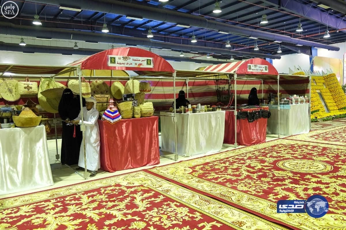 هرنانديز يسعى لإقناع هالاند باللعب في برشلونة 