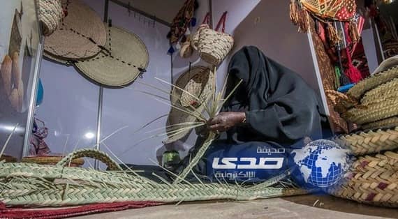 أم سعيد تجهد نفسها حتى تحافظ على السف 