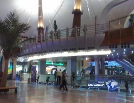 محاسب سعودي يحول دون سرقة 600 ألف ريال رغم تلقيه طعنة في جسده