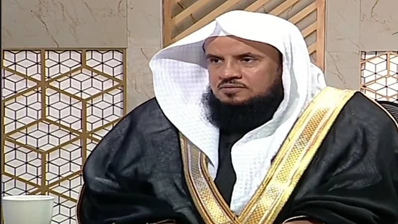 بالفيديو.."السبر" يوجه من نسي سجدة وأكمل صلاته هل يكتفي بسجود السهو؟