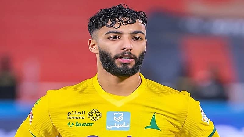 أبو الشامات يدخل اهتمامات الأهلي