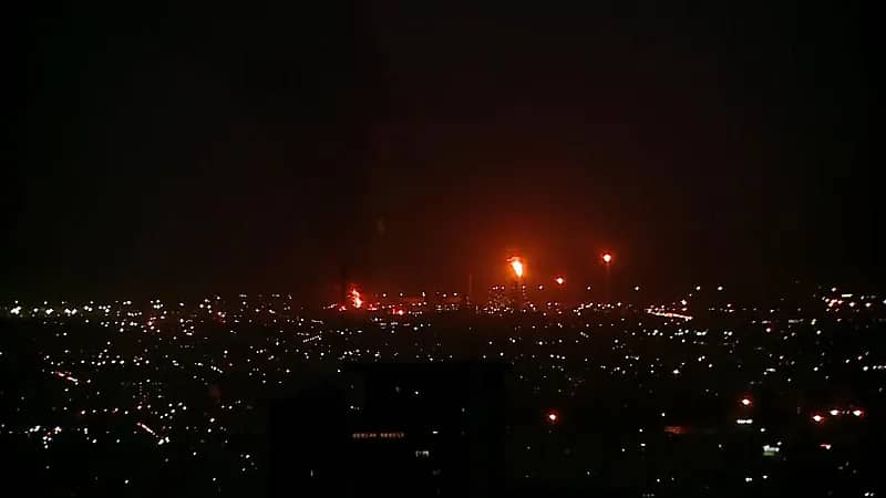 استمرار حريق مصفاة طهران وانفجار خزان