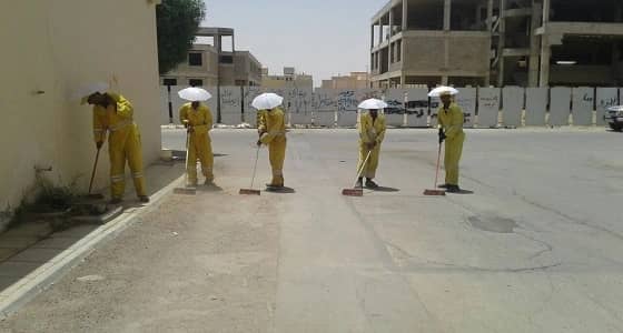 بالصور.. أمانة الرياض ترفع 15 ألف طن نفايات الشهر الماضي