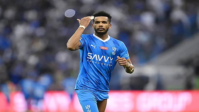 البليهي: ما كان لي وجه أقابل جمهور الهلال بهذا المستوى.. فيديو