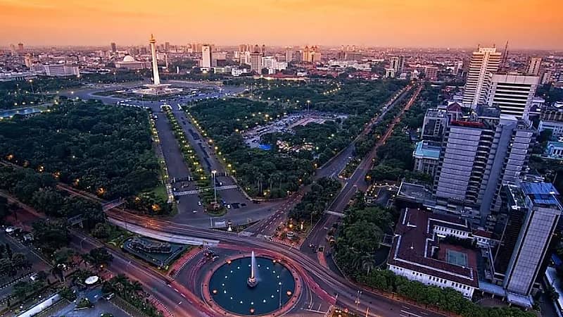 إندونيسيا تبحث شراء النفط الروسي في ظل ارتفاع أسعار الطاقة