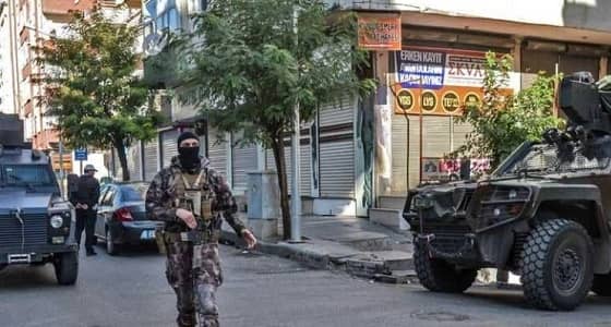 القوات التركية تشن عملية عسكرية على أكراد جنوب شرق البلاد