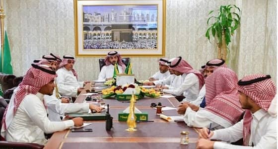 لجنة " كيف نكون قدوة " تجتمع لمناقشة آليات تفعيلا لمبادرة