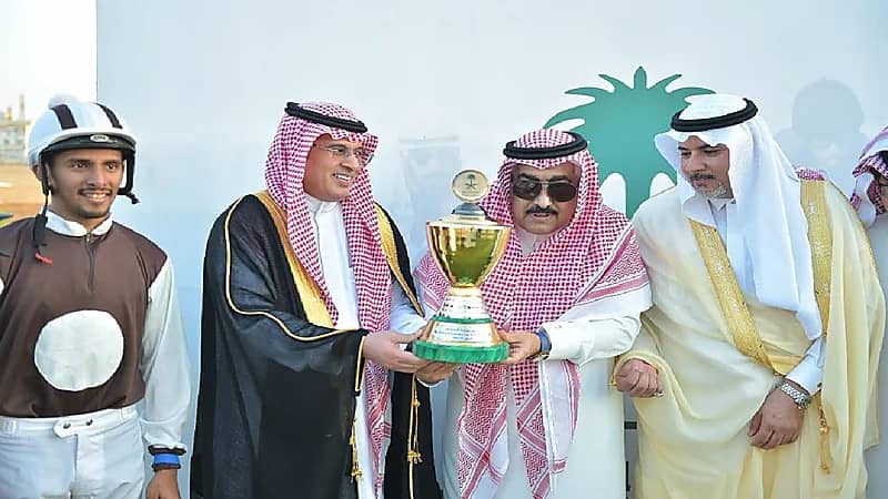 فيتوريا يحسم موقفه من عرض مغري تلقاه من الفتح