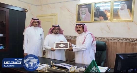 الشئون الصحية تكرم فيصل الجهني بمديرية الطائف لتميز إدارته