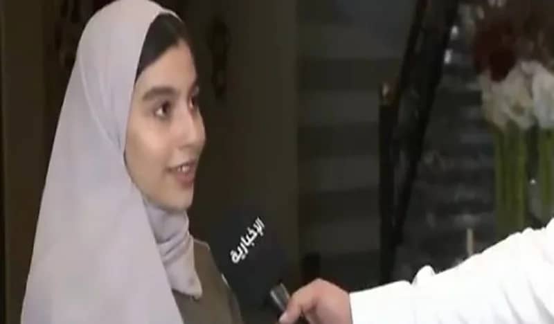 طالبة بالمرحلة الثانوية تنجز بحثا لإنتاج الهيدروجين من الغاز الطبيعي "فيديو"