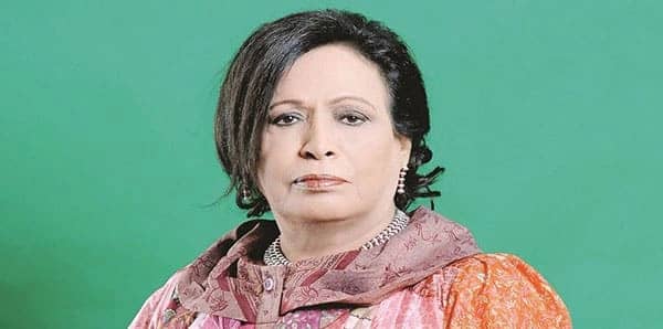 تكريم سيدة الشاشة الخليجية حياة الفهد في احتفالية يونارتس قديم وجديد