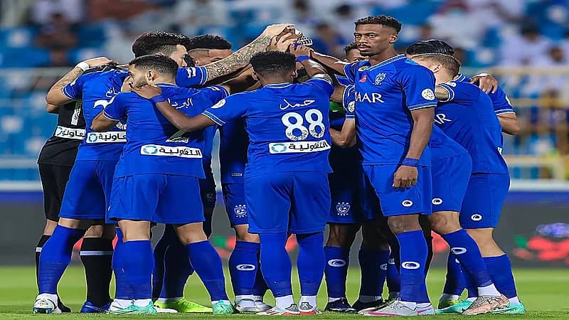 بالفيديو .. الزلال لـ"لاعبي الهلال": راجعوا حساباتكم