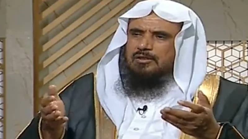 "الخثلان": حبس قنافذ في كيس وحرقها من الأعمال المنكرة ولا يجوز شرعًا (فيديو)