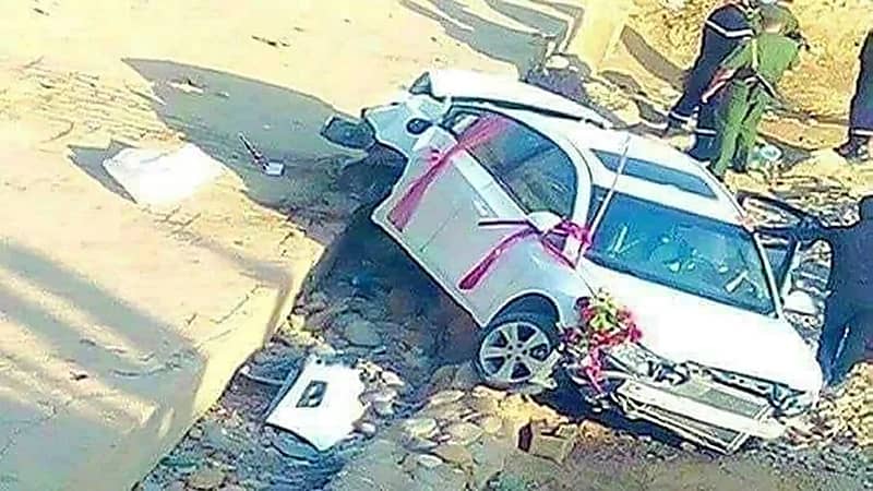 موكب زفاف يتحول إلى مآتم