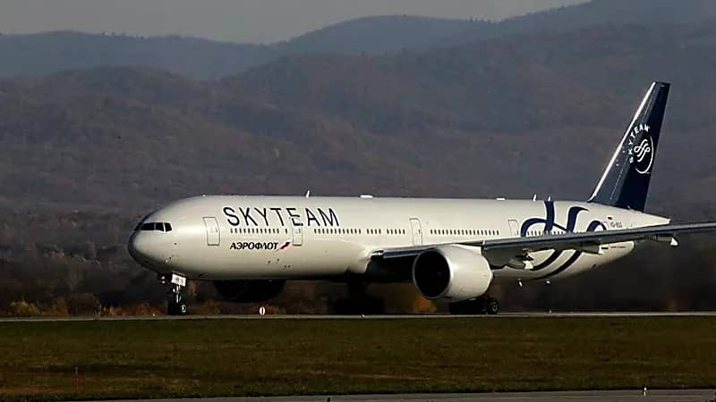 ‏روسيا تعلن استئناف رحلات الطيران العارض لمصر قريبا