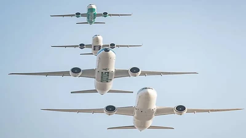 ‏عرض جوي كبير في سماء الرياض احتفالًا باليوم الوطني (صورة)