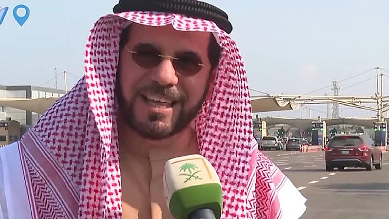 بالفيديو .. أجواء الاحتفاء باليوم الوطني البحريني الـ51 من جسر الملك فهد