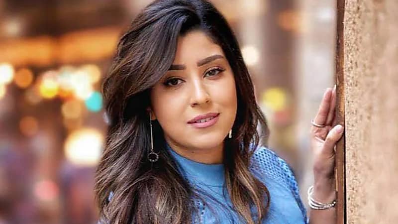 تعليق طريف من آيتن عامر على زواج رونالدو وجورجينا