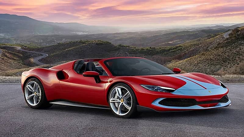 بالصور.. ظهور فيراري 296 جي تي إس الخارقة الجديدة