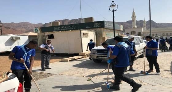 بالصور.. إزالة التشوهات البصرية بالتعاون بين المعهد الصناعي الثانوي وأمانة المدينة