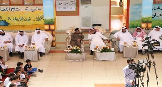 بالصور.. الهاجري يدشن معرض التجهيزات و يكرم المتميزين