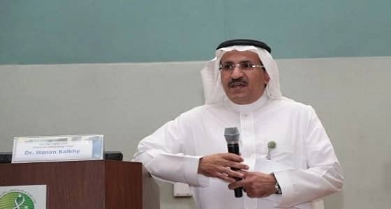 العسكر يعلن بدء حقن لقاح كورونا في الإبل لإثبات فعاليته