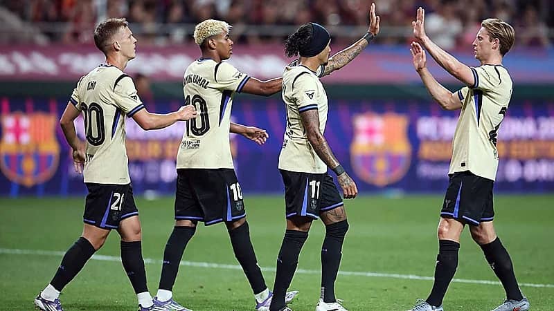 جماهير برشلونة تفتح النار على أولمو بعد ودية سول