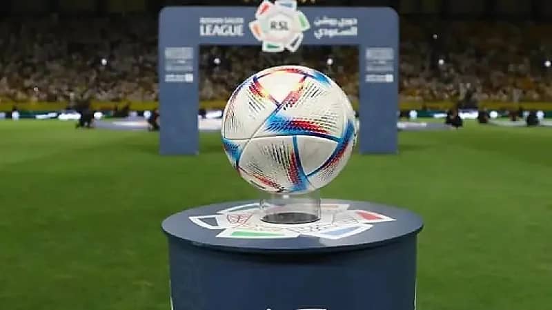 رابطة دوري المحترفين تتسلم مهام الرقابة المالية