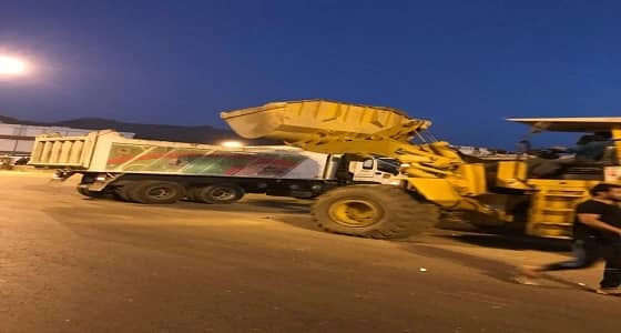إزالة 20 طن مخلفات ورصد مخالفات صحية بالشوقية