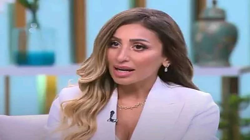 دينا الشربيني: "بدأت التمثيل في الحمام"