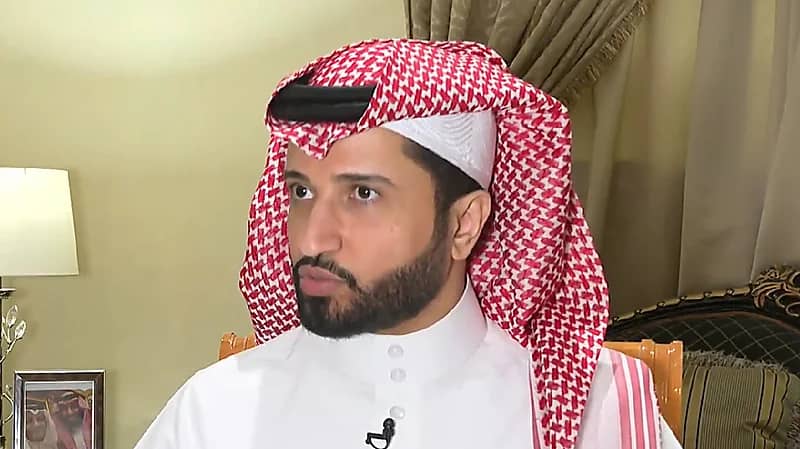 مواطن ينهي معاناة والدته بالتبرع لها بكليته - فيديو