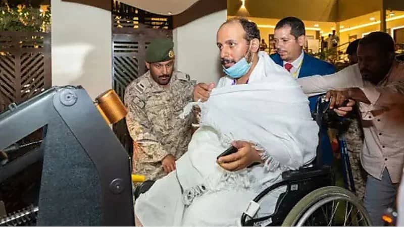 القوات المشتركة تفوج ذوي الشهداء والمصابين إلى صعيد عرفات